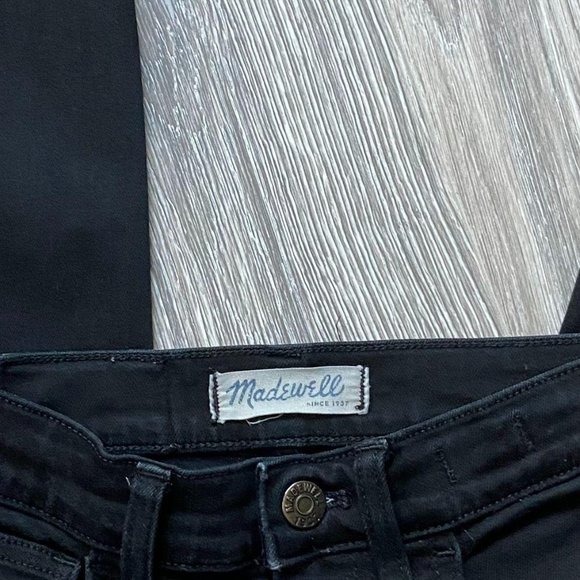 MADEWELL10″ High Rise Distressed Skinny Jean-24 - Picture 7 of 10